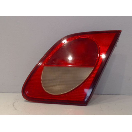 FEU ARRIERE INTERIEUR DROIT MERCEDES E220 1996