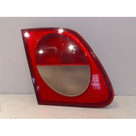 FEU ARRIERE INTERIEUR GAUCHE MERCEDES E220 1996