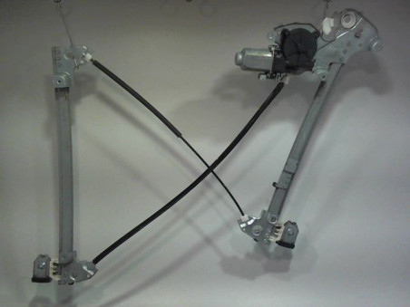 MECANISME+MOTEUR LEVE-GLACE AVANT DROIT M.G. ZT 2003