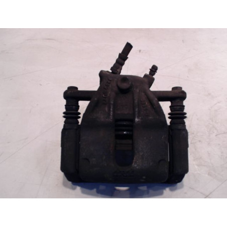ETRIER DE FREIN AVANT GAUCHE RENAULT CLIO 2011