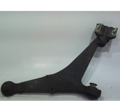 TRIANGLE INFERIEUR AVANT DROIT PEUGEOT 106 Phase 1 1991-1996