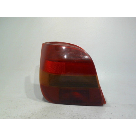FEU ARRIERE GAUCHE  FORD FIESTA 1992