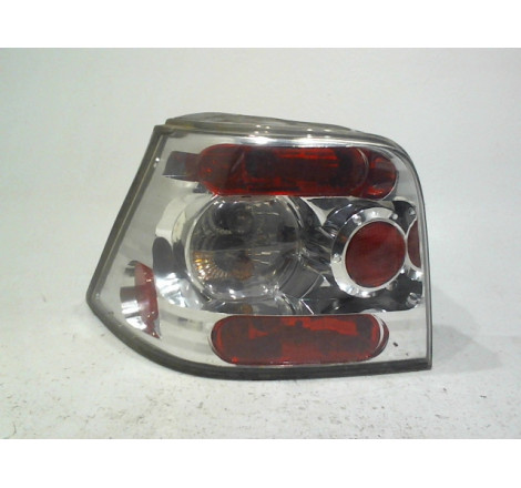 FEU ARRIERE GAUCHE  VOLKSWAGEN GOLF IV (1J) 1998-2004