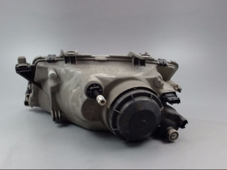 PHARE DROIT SAAB 900 1997