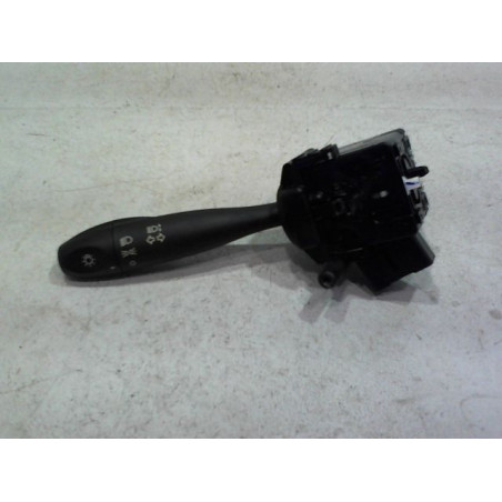 COMMANDE ECLAIRAGE HYUNDAI I10 2012