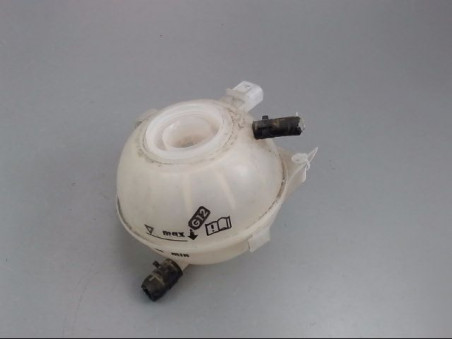 VASE EXPANSION AUDI A1 2011