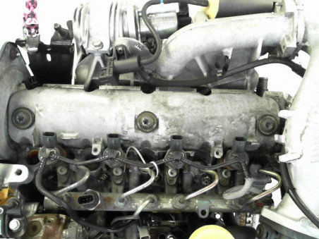 MOTEUR DIESEL RENAULT MEGANE 2004