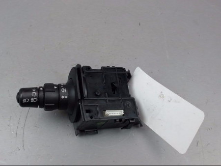 COMMANDE ECLAIRAGE RENAULT MEGANE 2004