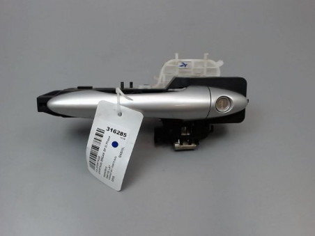 POIGNEE EXTERIEURE PORTE AVANT GAUCHE KIA SPORTAGE 2012