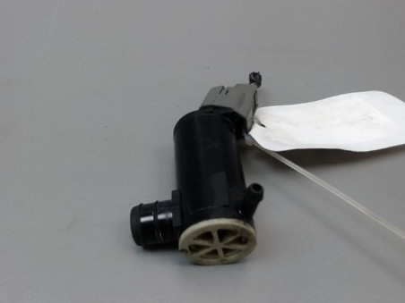 POMPE LAVE-GLACE AVANT KIA SPORTAGE 2012