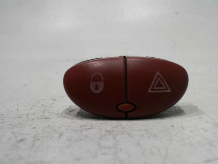 BOUTON DE WARNING PEUGEOT 206 2005
