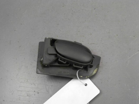 POIGNEE INTERIEURE PORTE ARRIERE GAUCHE PEUGEOT 206 1999