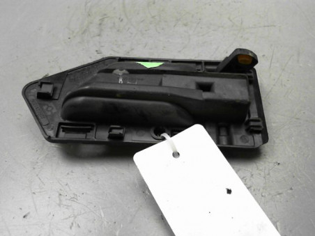 POIGNEE INTERIEURE PORTE AVANT DROIT CITROEN BERLINGO 2001