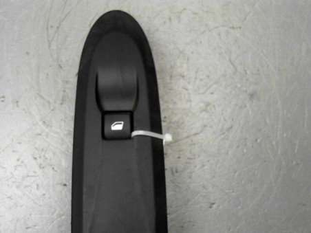 COMMANDE LEVE-GLACE PORTE AVD CITROEN C4 2016