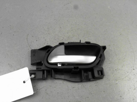 POIGNEE INTERIEURE PORTE AVANT GAUCHE CITROEN C3 2015
