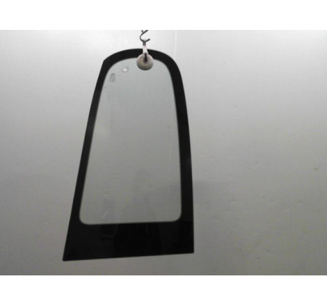GLACE PORTE ARRIERE DROIT PEUGEOT 108