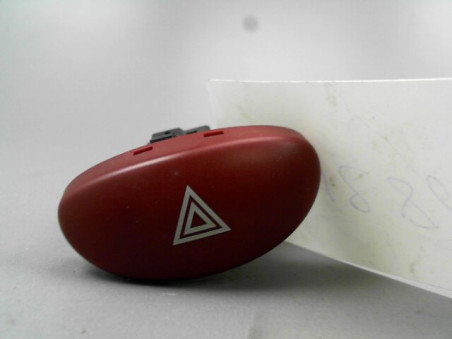BOUTON DE WARNING PEUGEOT 206 2004