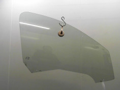GLACE PORTE AVANT DROIT PEUGEOT 206 + 2009-2013