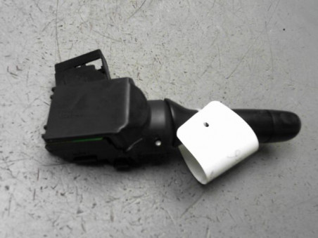 COMMANDE ESSUIE GLACE PEUGEOT 107 2008