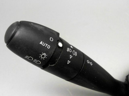 BLOC COMMODOS CITROEN C4 2005