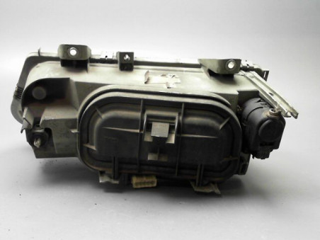 PHARE DROIT PEUGEOT 806 2001