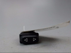 COMMANDE LEVE-GLACE PORTE AVD PEUGEOT 106 Phase 1 1991-1996