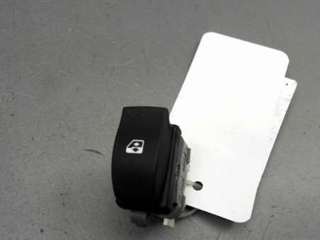 COMMANDE LEVE-GLACE PORTE ARG RENAULT MEGANE 2008