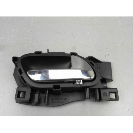 POIGNEE INTERIEURE PORTE AVANT DROIT PEUGEOT 308 2009