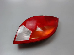 FEU ARRIERE DROIT FORD KA I 1996-2008