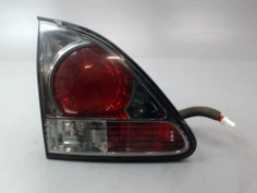 FEU ARRIERE INTERIEUR GAUCHE LEXUS RX 300
