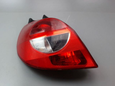 FEU ARRIERE GAUCHE  RENAULT CLIO 2006