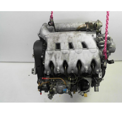 MOTEUR DIESEL RENAULT LAGUNA 2.2 dT 