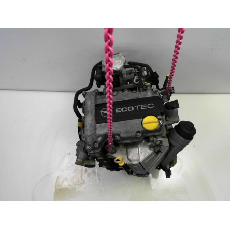 MOTEUR ESSENCE OPEL CORSA II Phase 1  1993-1997 1.0 i 12V 