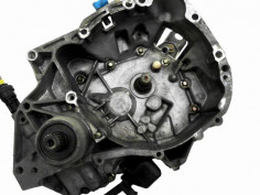 BOITE A VITESSE MECANIQUE RENAULT CLIO II Phase 1 1998-2001 1.2 (BB0A, BB0F, BB10, BB1K, BB28, BB2D, BB2H, CB0A,...