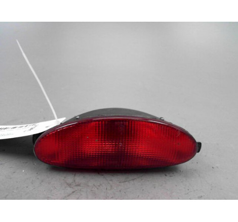 FEU BROUILLARD CENTRAL ARRIERE PEUGEOT 206 1998-2009
