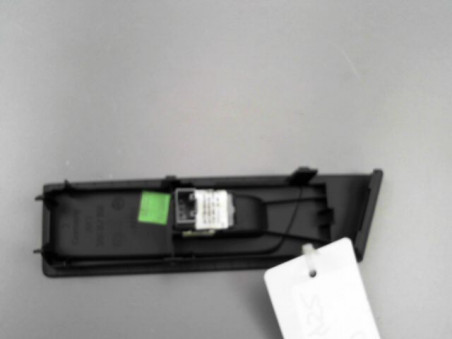 COMMANDE LEVE-GLACE PORTE AVD VOLKSWAGEN PASSAT SW 2005-