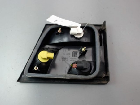 FEU ARRIERE INTERIEUR GAUCHE PEUGEOT 806 MONOSP. 1994-2001