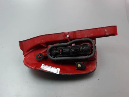 FEU ARRIERE DROIT PEUGEOT 306 BREAK Phase 2 1997-2002