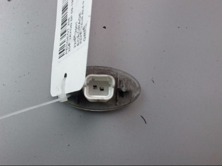 REPETITEUR AILE GAUCHE PEUGEOT 206 1998-2009