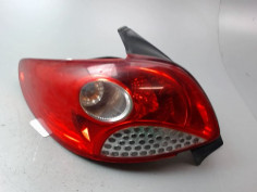 FEU ARRIERE GAUCHE  PEUGEOT 206 + 2009-2013