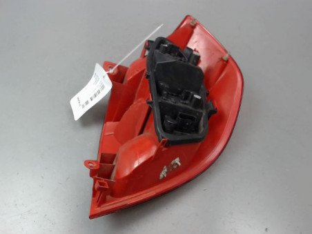 FEU ARRIERE GAUCHE  RENAULT CLIO III Phase 1 2005-2009