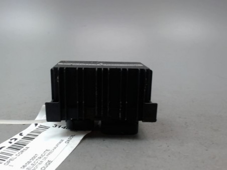 BOITIER DE PRECHAUFFAGE OPEL CORSA IV Phase 1 (D) 2006-2010