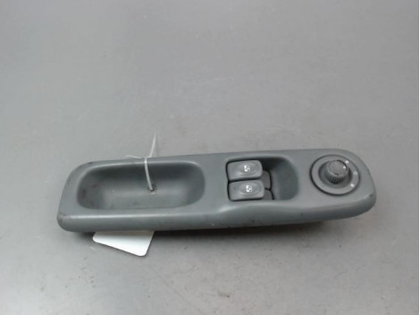 COMMANDE LEVE-GLACE PORTE AVG RENAULT TWINGO I Phase 3 2000-2007