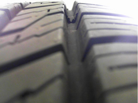Pneu DELINTE AW5 175 65 14 86 H