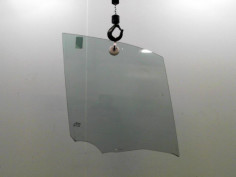 GLACE PORTE AVANT DROIT RENAULT SCENIC MONOSP. II Phase 2 2006-2009