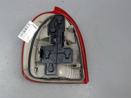 FEU ARRIERE DROIT OPEL CORSA II Phase 2 (B) 1997-2000