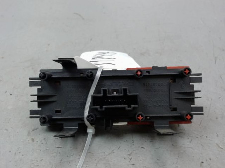 BOUTON DE WARNING RENAULT MEGANE BERL. II Phase 2 2006-2009