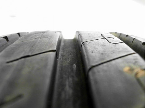 Pneu GOOD YEAR EFFICIENT GRIP PERFORMANCE 185 65 14 86 H