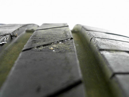 Pneu GOOD YEAR EFFICIENT GRIP PERFORMANCE 215 50 17 95 W
