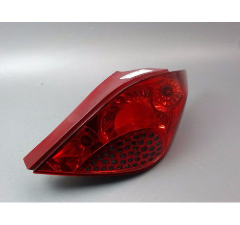 FEU ARRIERE DROIT PEUGEOT 207 2006-2013